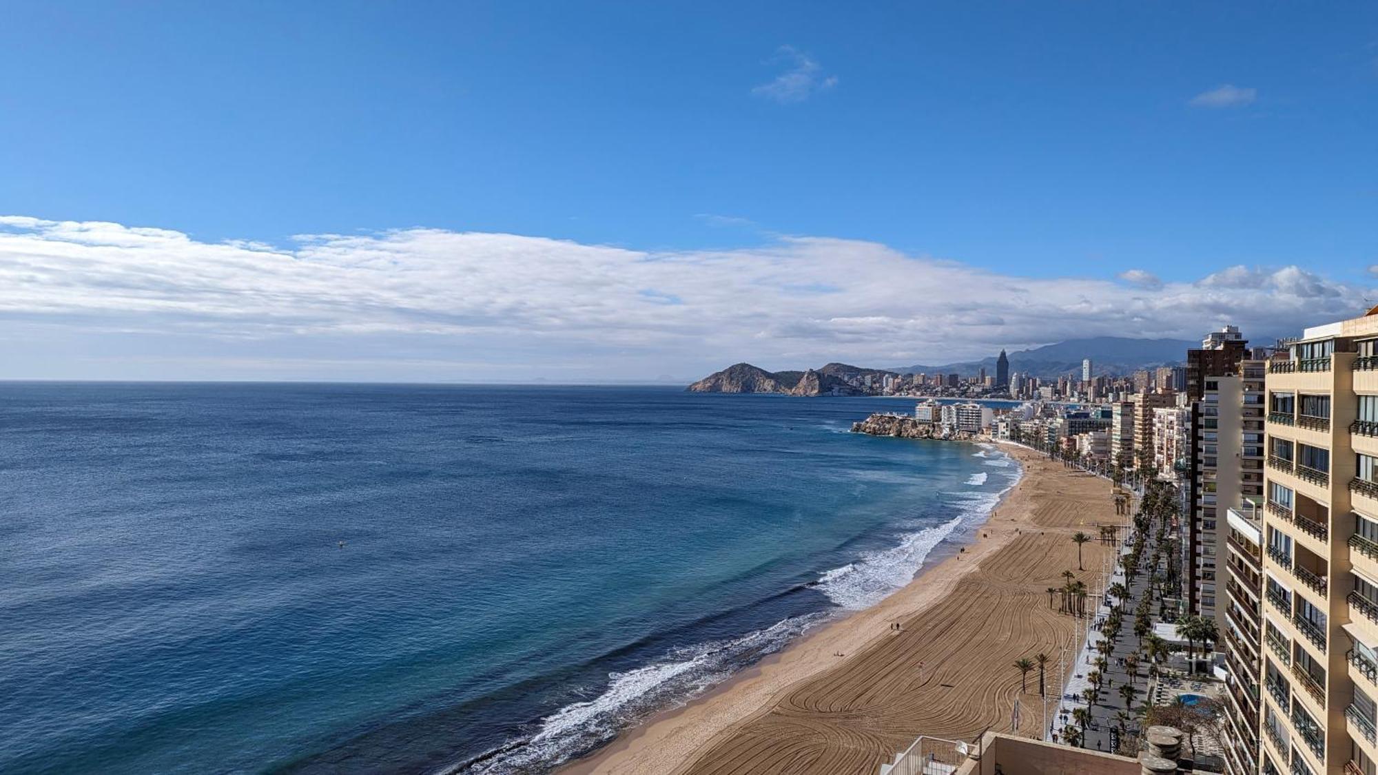 Las Arenas Sea Front Apartments Benidorm Eksteriør bilde