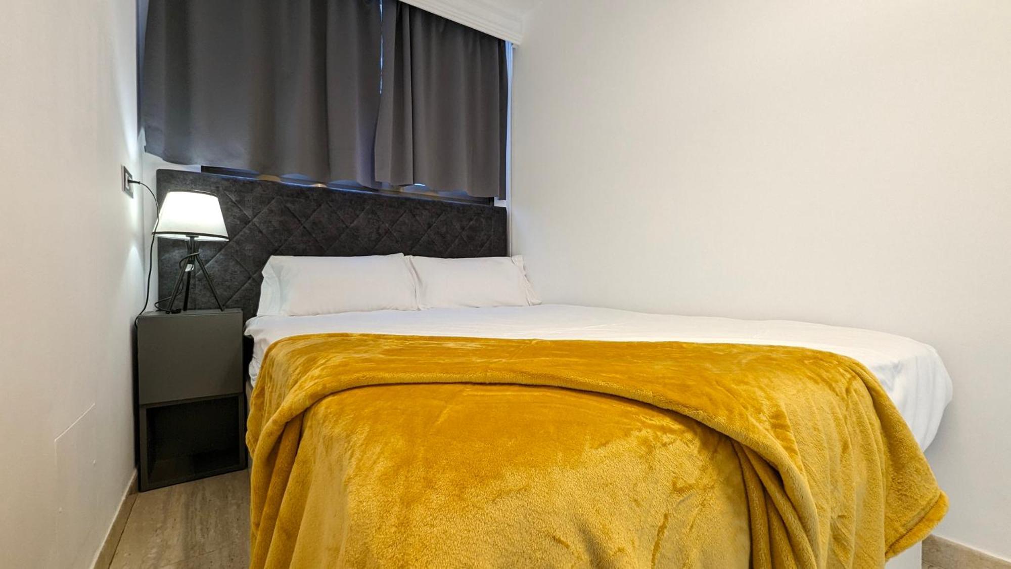 Las Arenas Sea Front Apartments Benidorm Eksteriør bilde