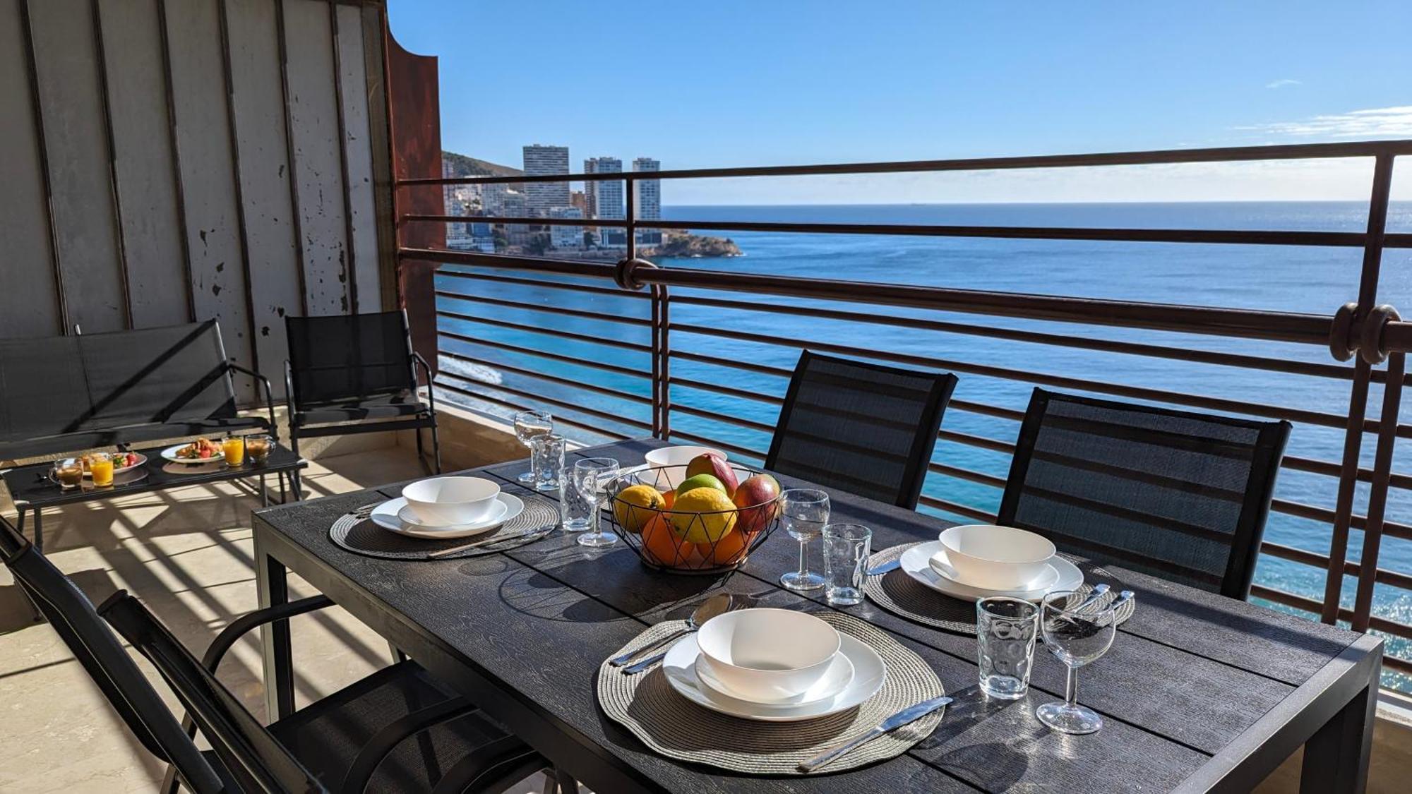 Las Arenas Sea Front Apartments Benidorm Eksteriør bilde